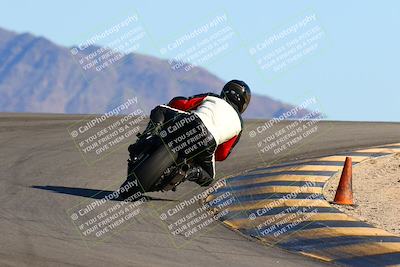 media/Jan-09-2022-SoCal Trackdays (Sun) [[2b1fec8404]]/Turn 12 Backside (130pm)/